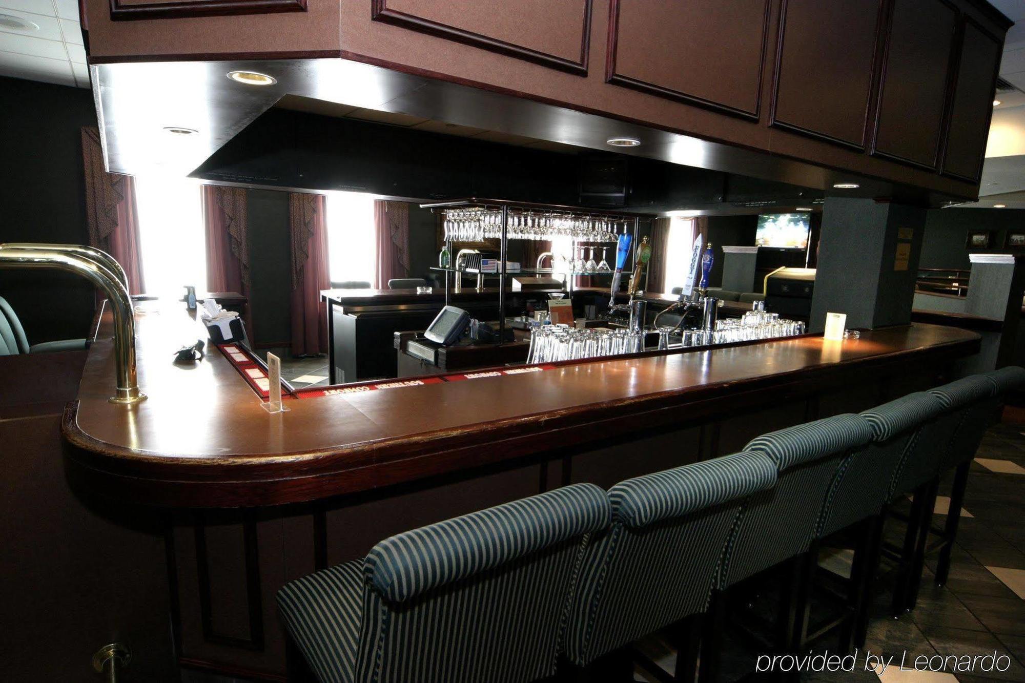 Holiday Inn Washington-Georgetown Restaurant photo